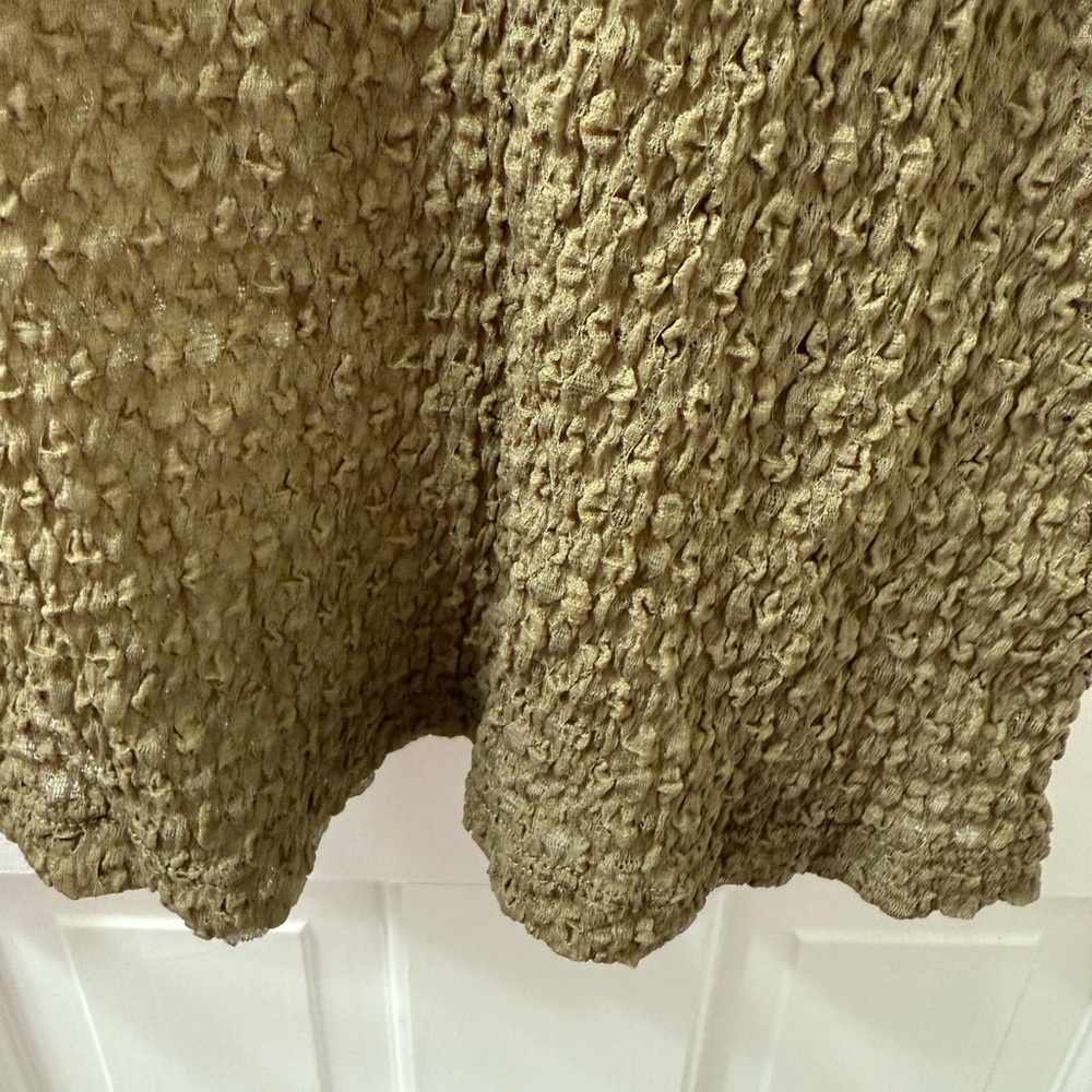 NWT Frame Denim Textured Semi-sheer Women's Baby TShirt in Cypress (Brown), Sz L - Picture 9 of 11